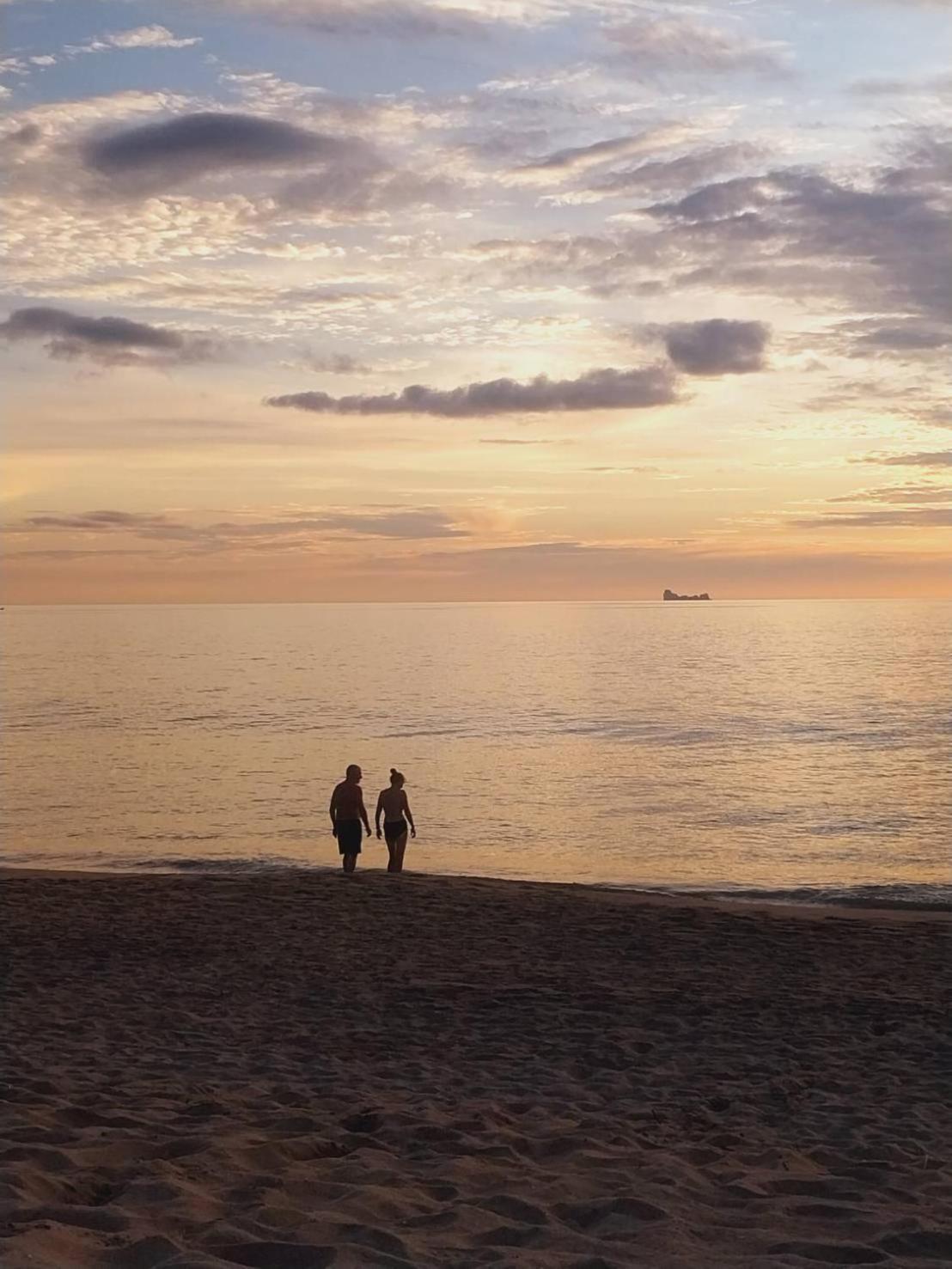 Walden Koh Lanta - Tiny Homes By The Sea 외부 사진