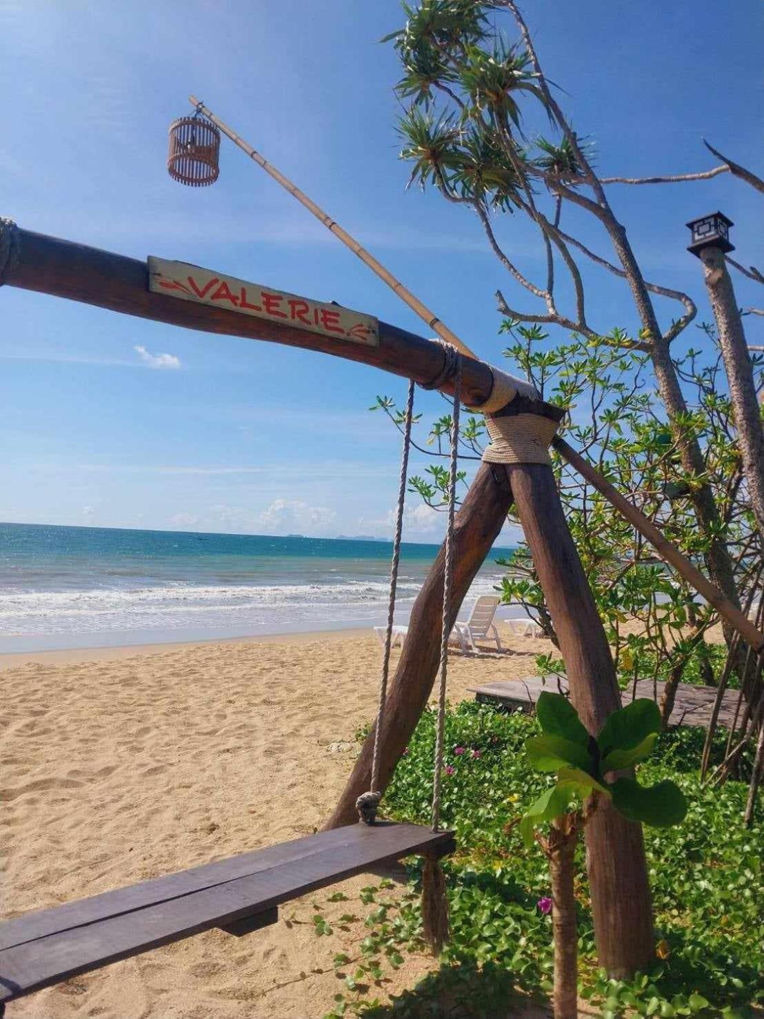 Walden Koh Lanta - Tiny Homes By The Sea 외부 사진